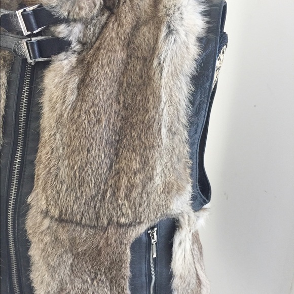 SPI 25 Sandy Pino genuine rabbit fur with bag vest - Picture 4 of 8